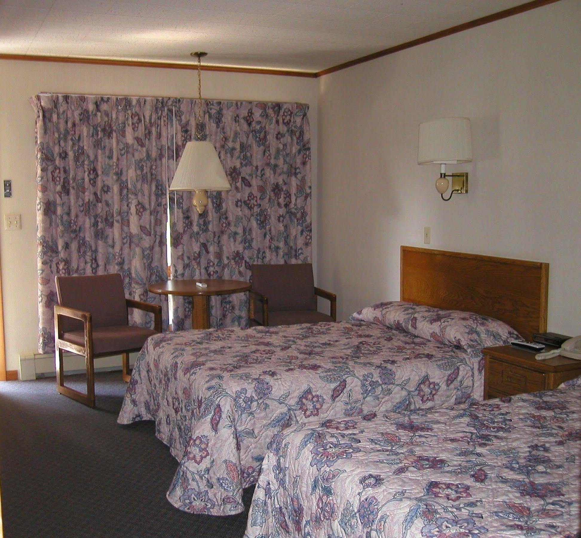 T-Bird Motor Inn Shelburne Exteriör bild